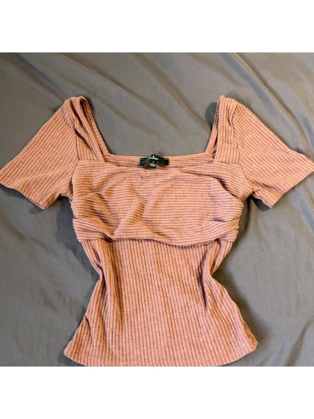 Coquette Lulus dusty pink ribbed crop top in a S